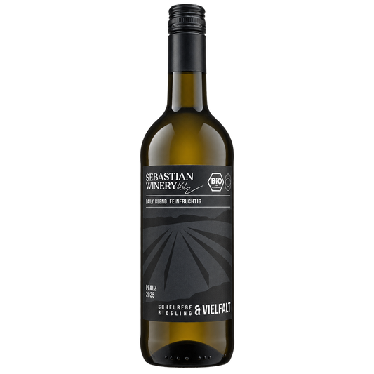 2025 Scheurebe und Riesling feinfruchtig – Flasche Weißwein vom Bio-Weingut Volz & Sohn aus der Pfalz